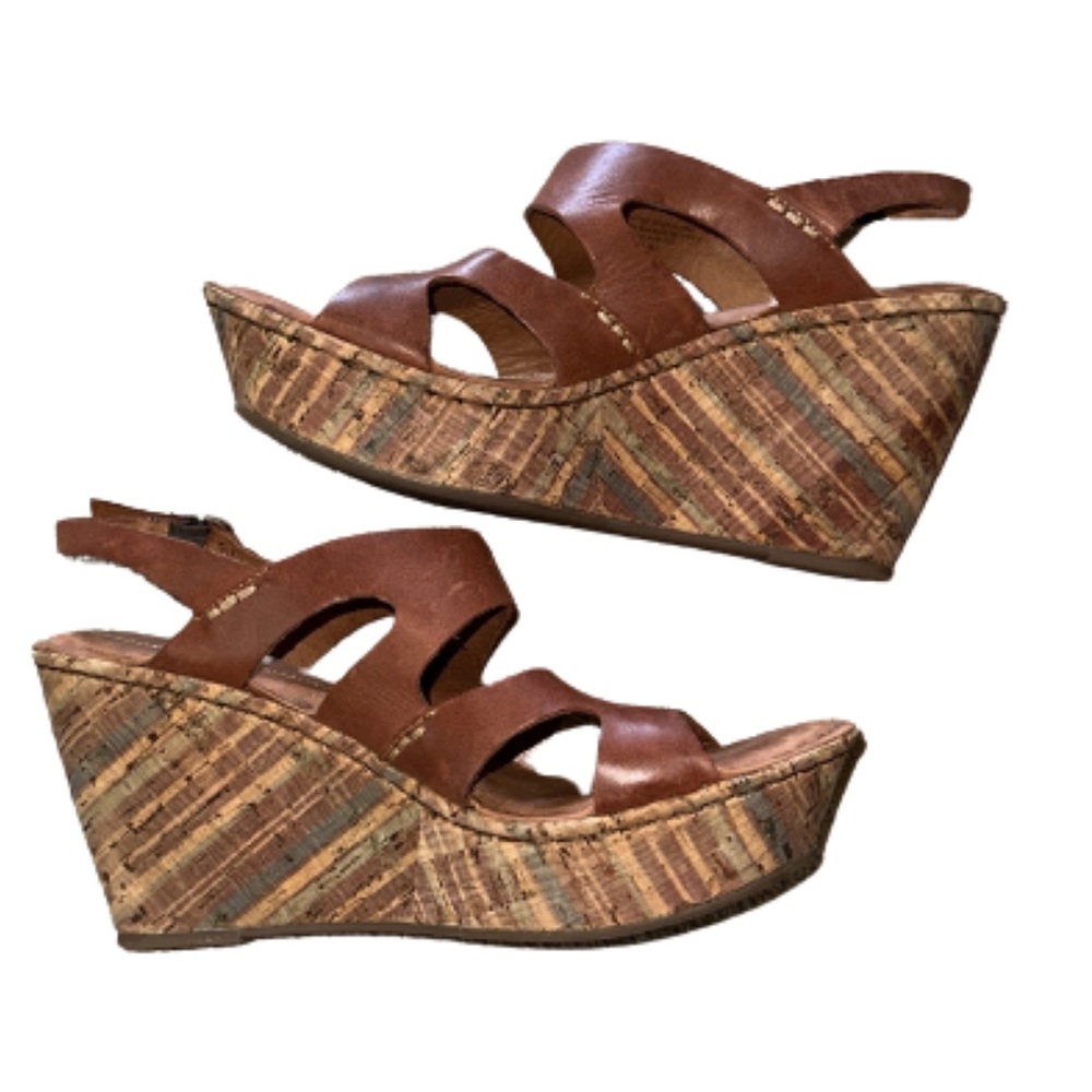 Born Beluna Ladies sandals size 9/40.5. EUC so comfy.